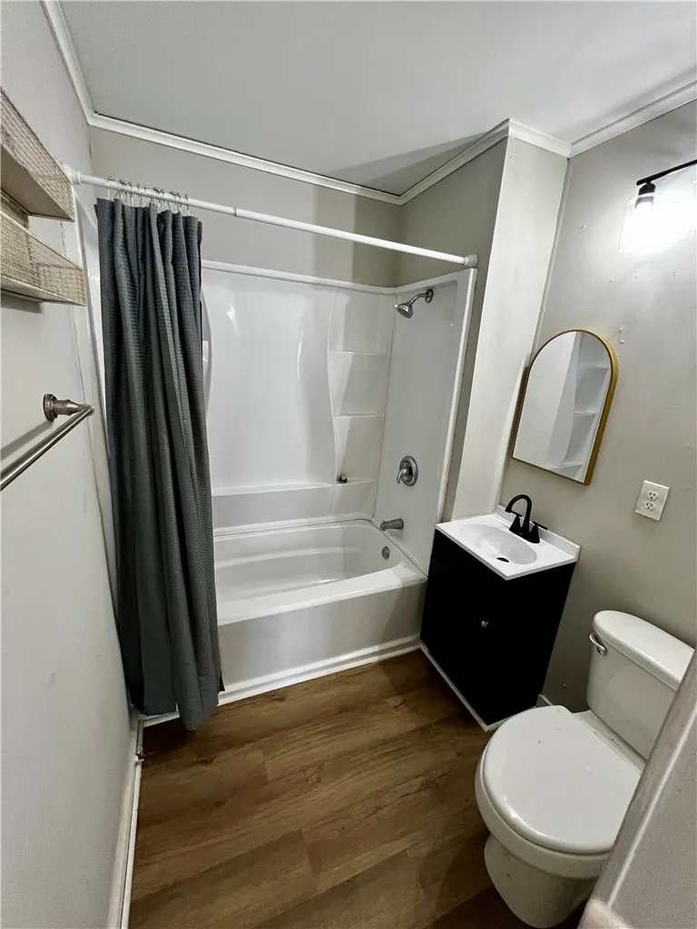 409 E 5th Street #1 Alice, TX 78332