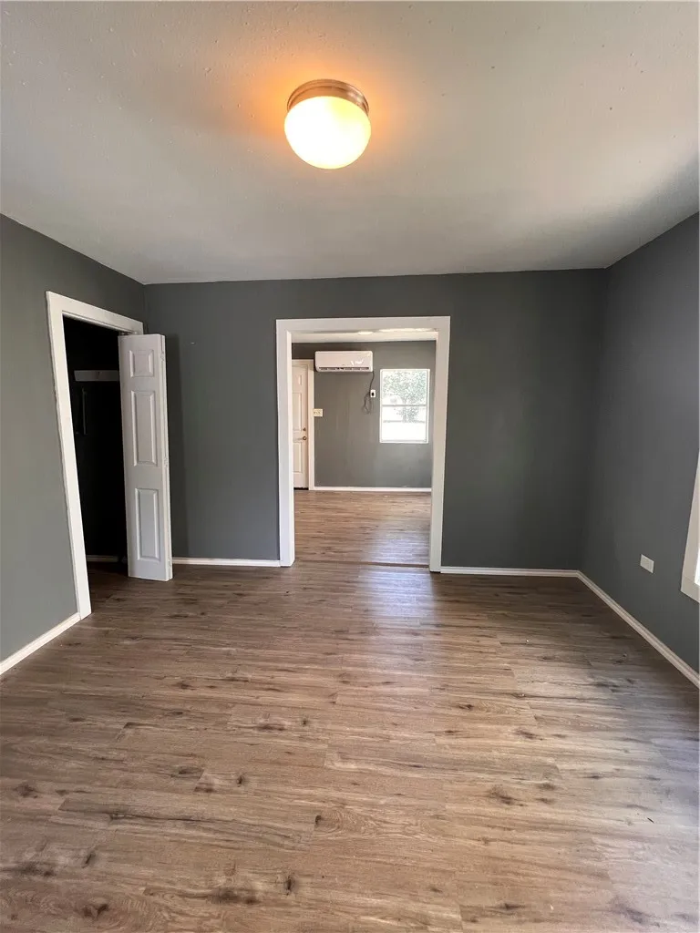 409 E 5th Street #1 Alice, TX 78332