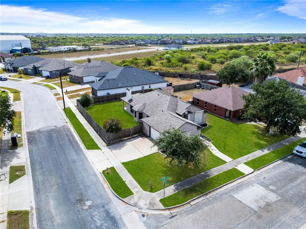 7902 Snake River Drive Corpus Christi, TX 78414