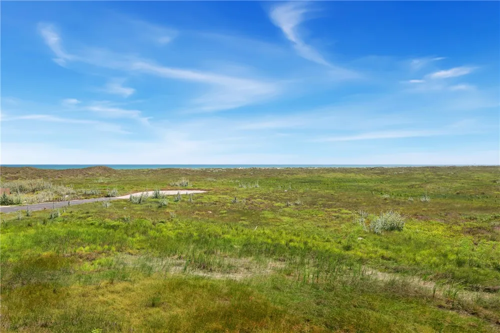 149 Breezy Court Port Aransas, TX 78373