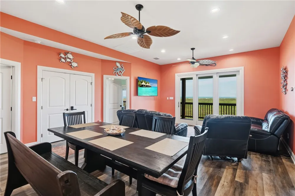 149 Breezy Court Port Aransas, TX 78373