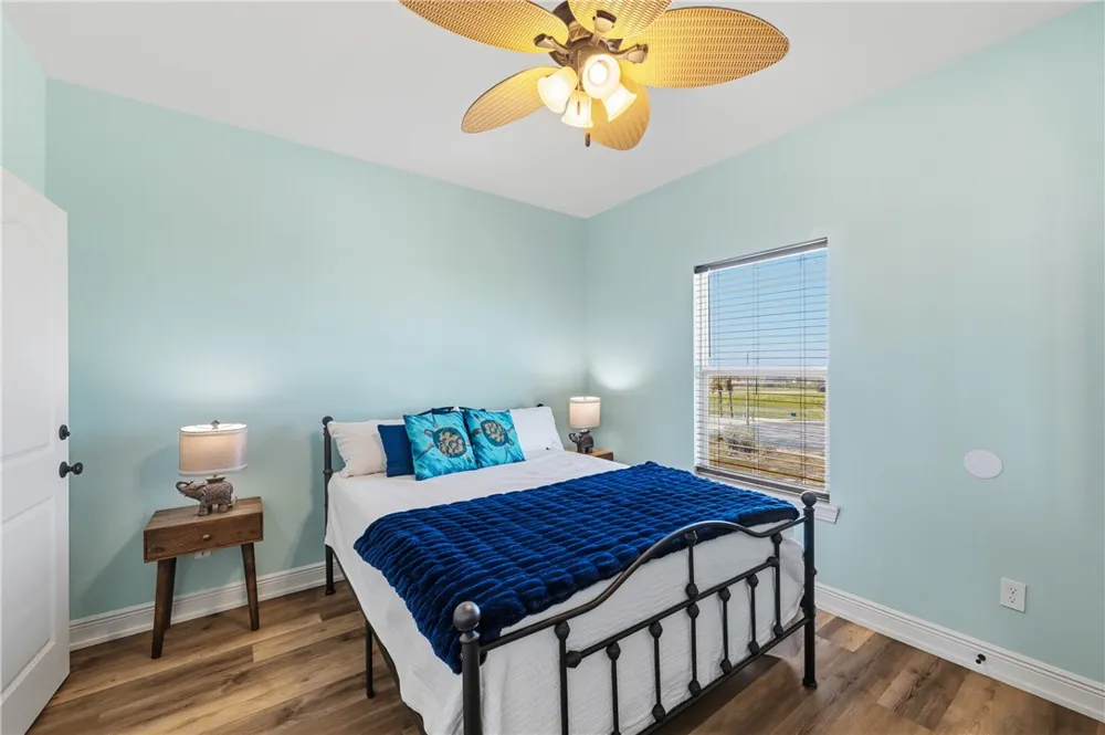 149 Breezy Court Port Aransas, TX 78373