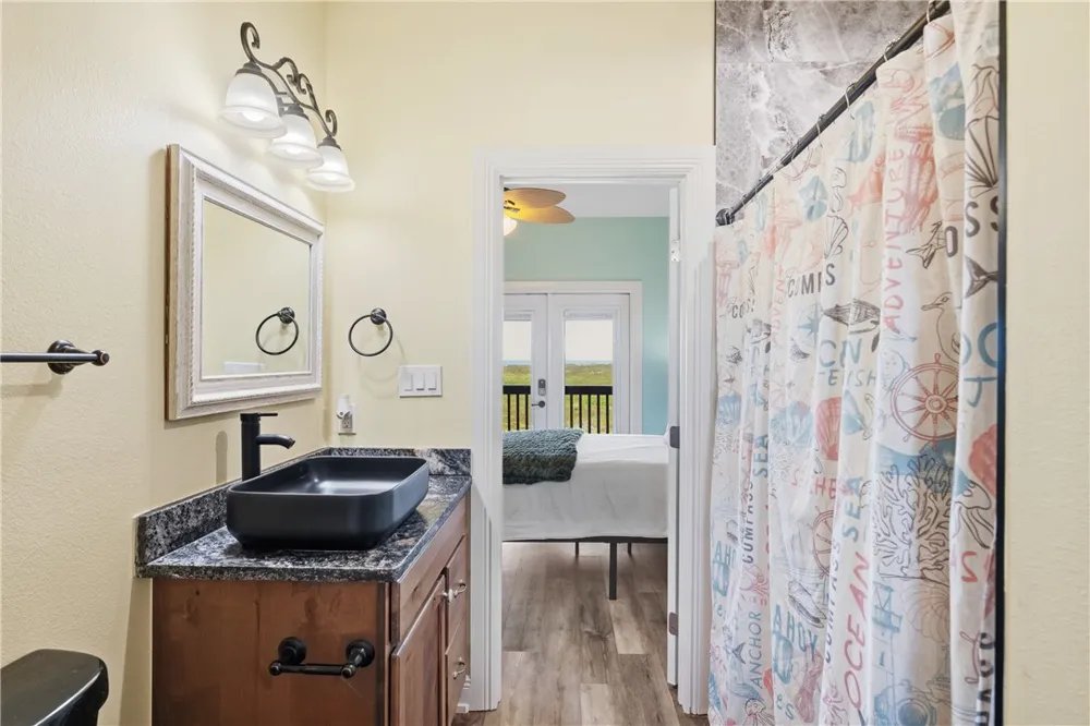 149 Breezy Court Port Aransas, TX 78373