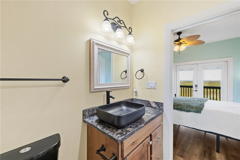 149 Breezy Court Port Aransas, TX 78373