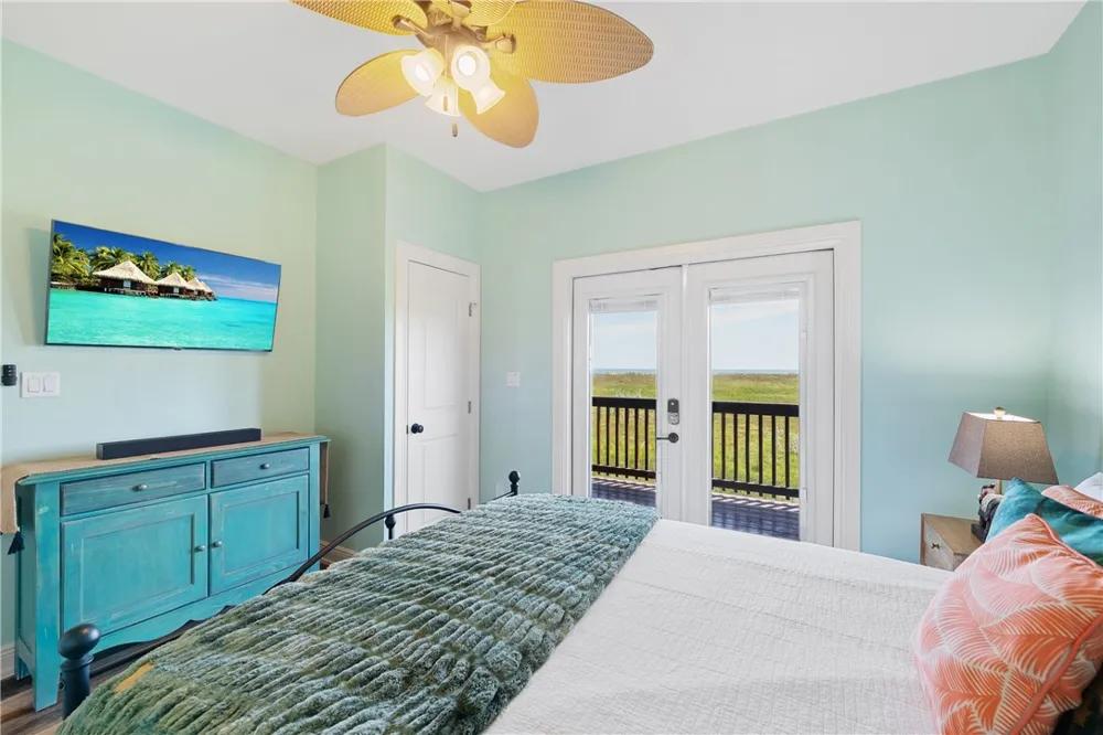 149 Breezy Court Port Aransas, TX 78373