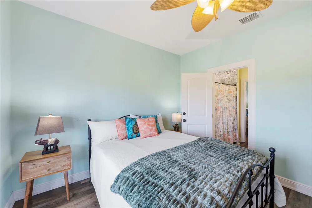 149 Breezy Court Port Aransas, TX 78373