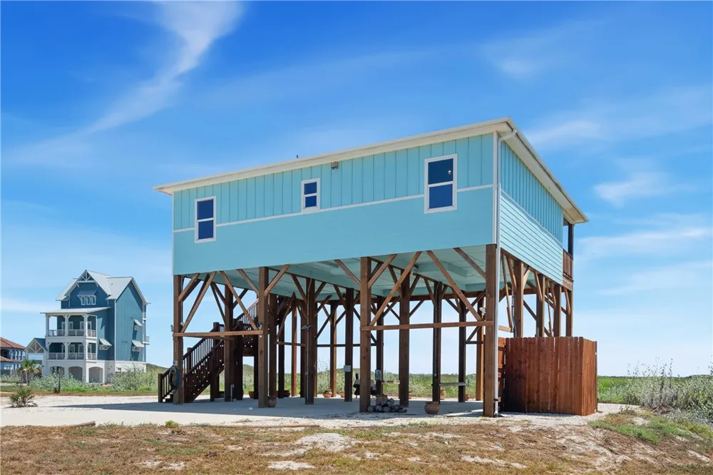 149 Breezy Court Port Aransas, TX 78373
