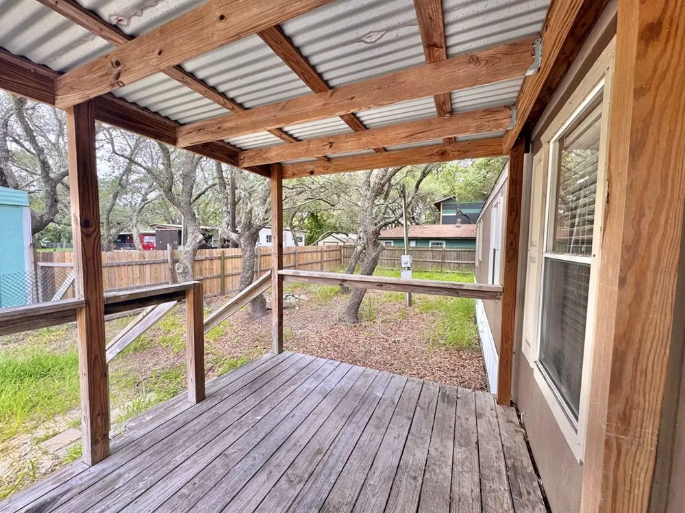 137 Lanfair Fulton, TX 78382