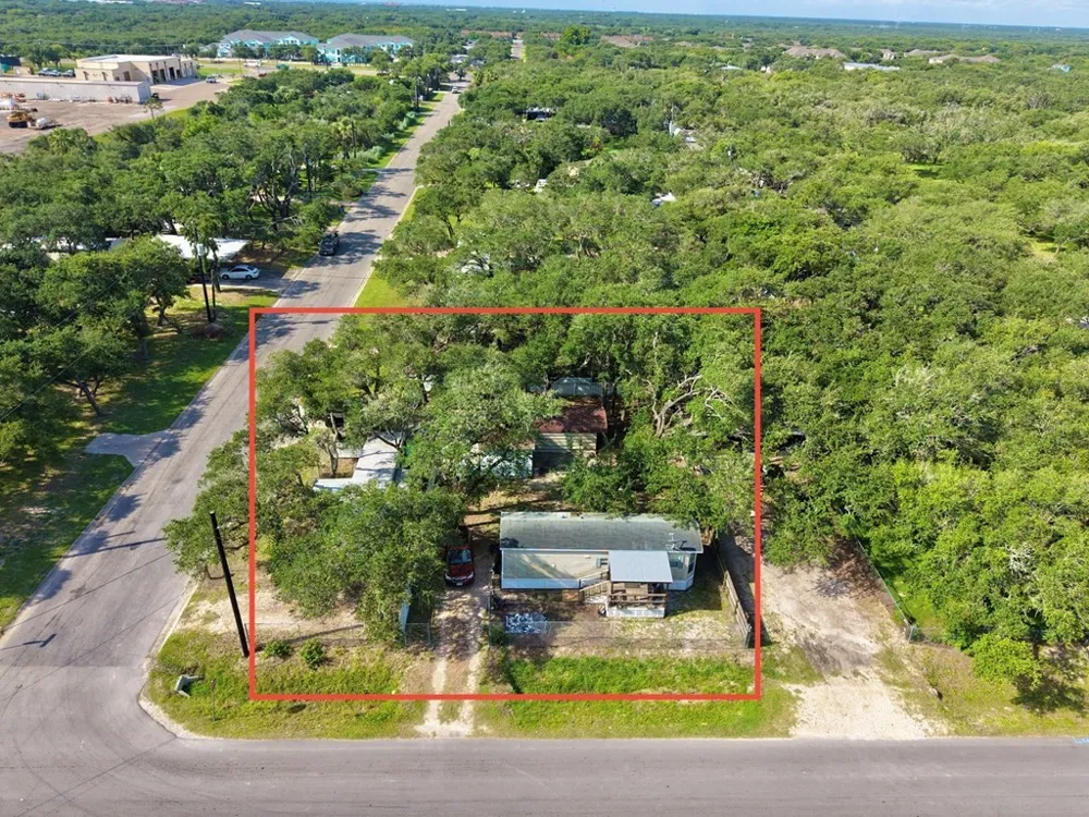 137 Lanfair Fulton, TX 78382
