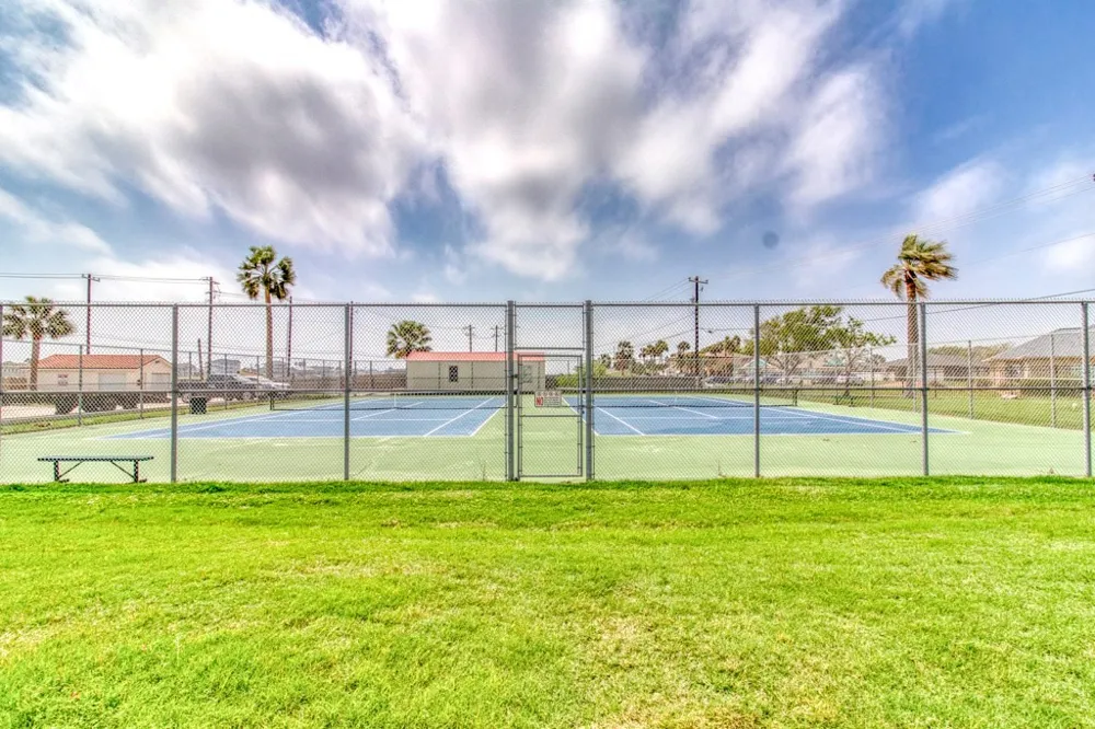 620 S Fulton Beach #109 Rockport, TX 78382