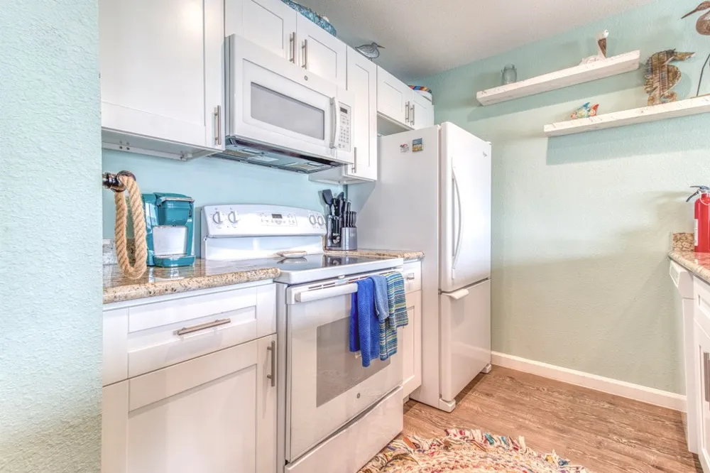 620 S Fulton Beach #109 Rockport, TX 78382