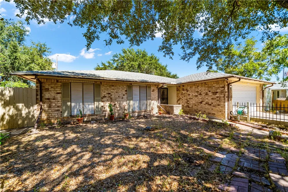 2210 Brighton Drive Corpus Christi, TX 78418