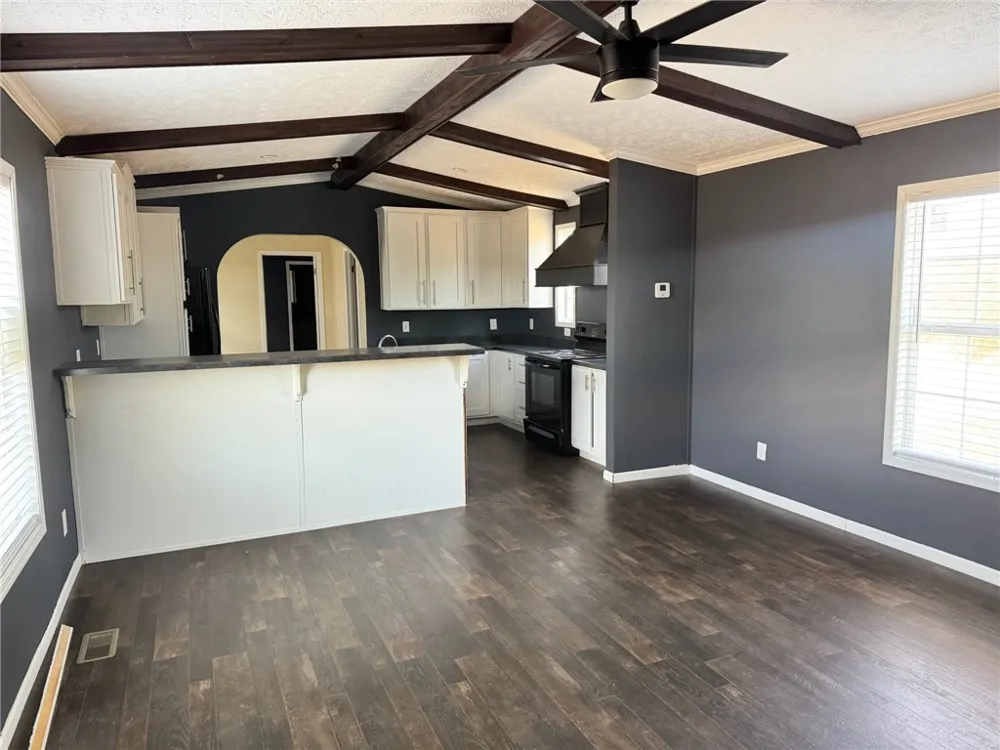 4942 County Road 110 San Diego, TX 78384