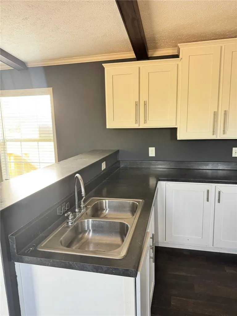 4942 County Road 110 San Diego, TX 78384