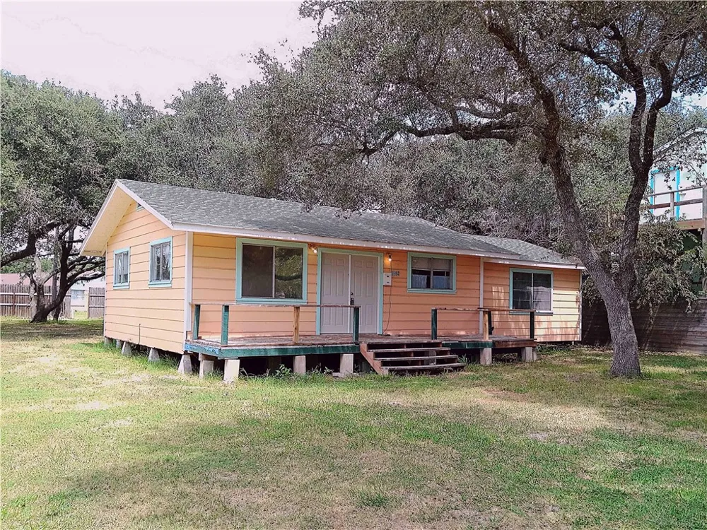 1408 MALLARD DRIVE Rockport, TX 78382