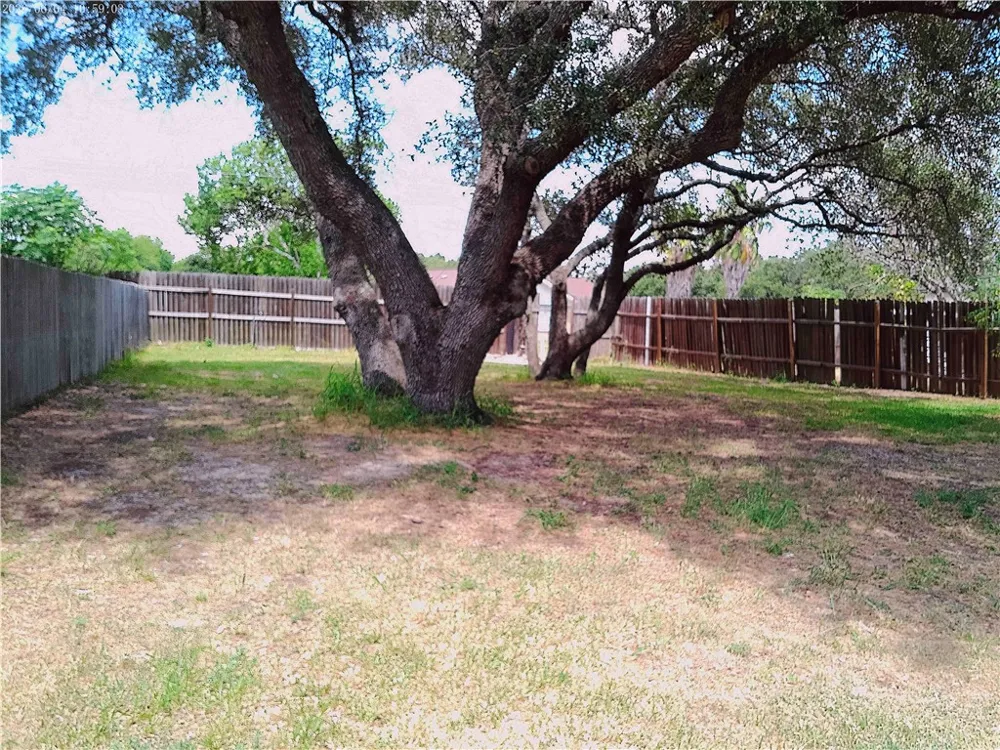1408 MALLARD DRIVE Rockport, TX 78382