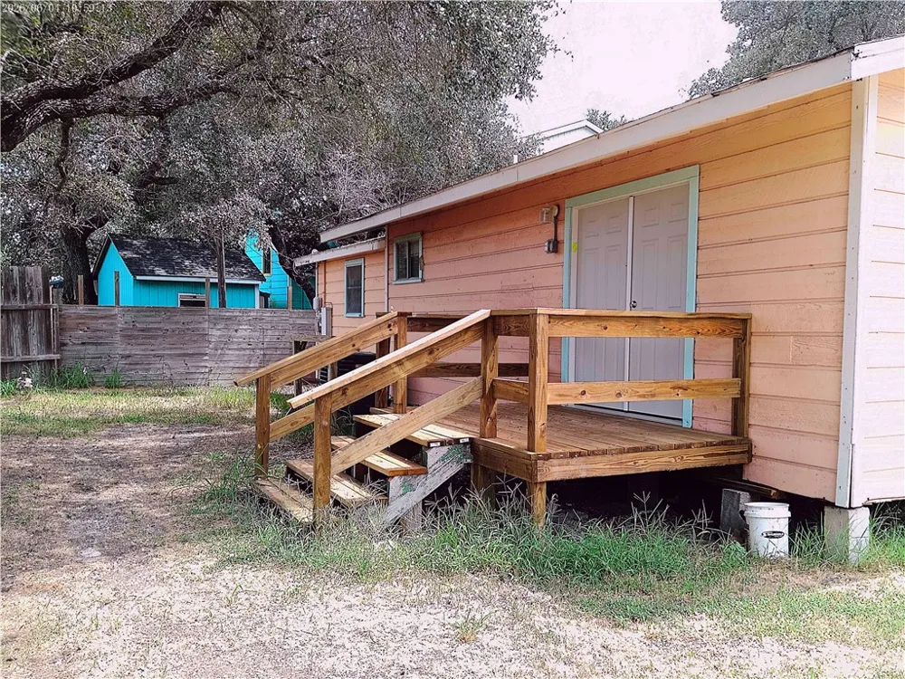 1408 MALLARD DRIVE Rockport, TX 78382