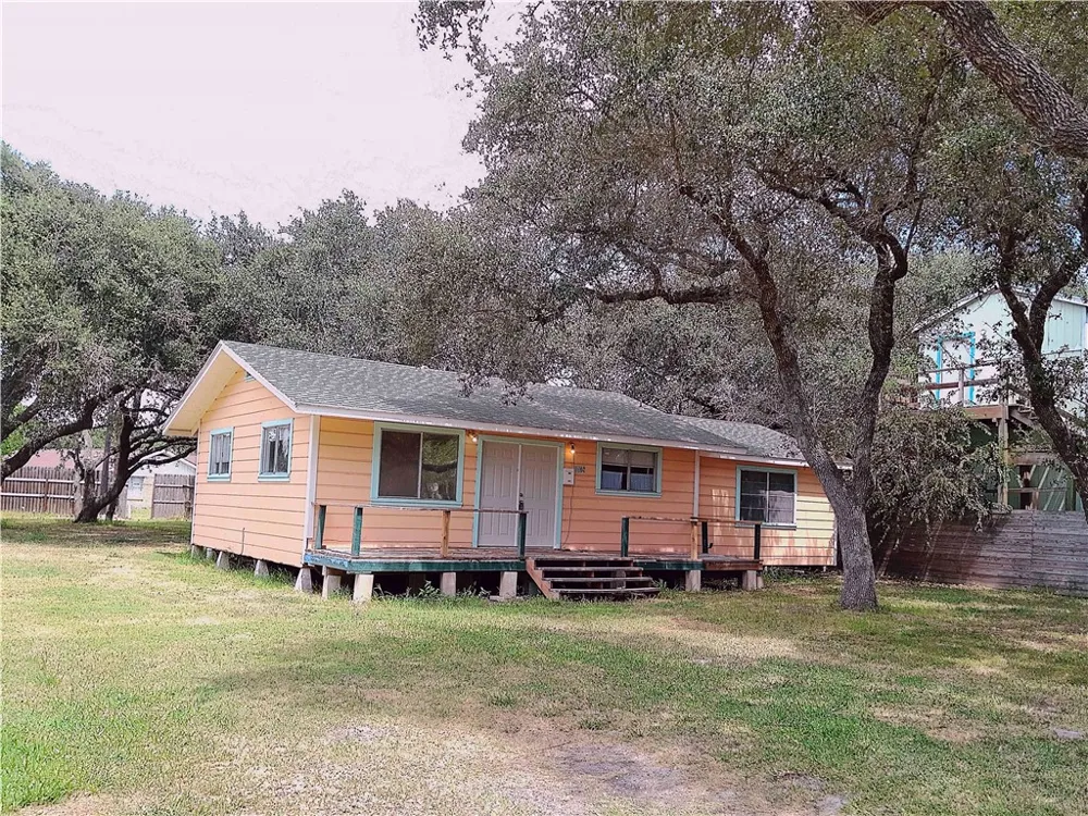 1408 MALLARD DRIVE Rockport, TX 78382