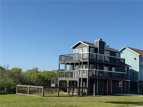 210 Causeway Street