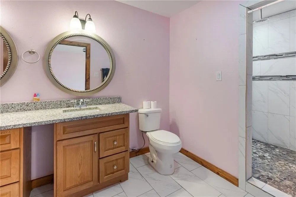 720 S Magnolia Street Rockport, TX 78382