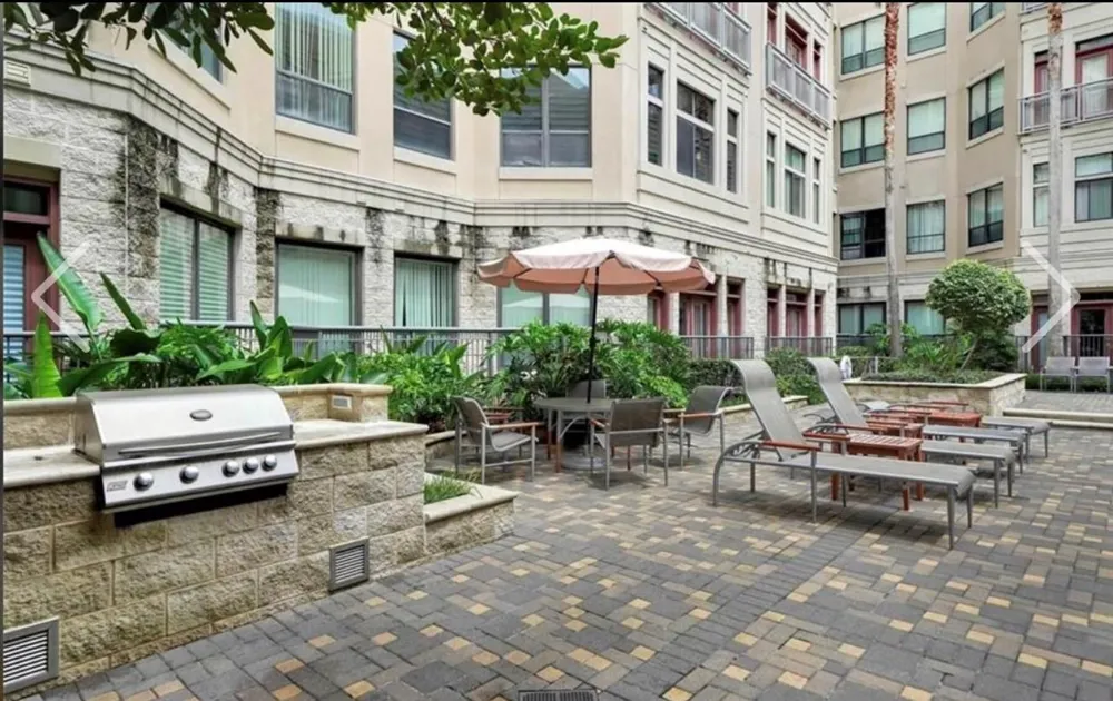 1901 Post Oak Boulevard #3609 Houston, TX 77056