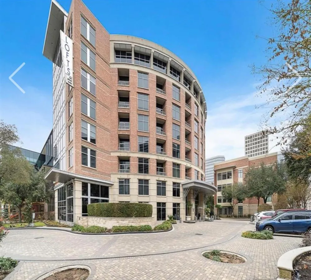 1901 Post Oak Boulevard #3609 Houston, TX 77056