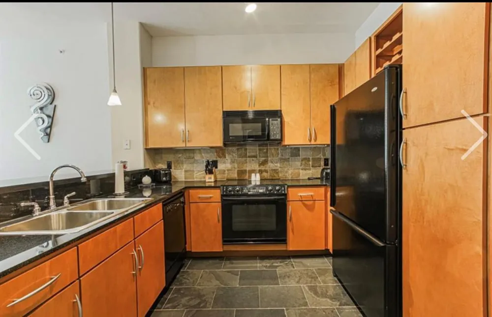 1901 Post Oak Boulevard #3609 Houston, TX 77056