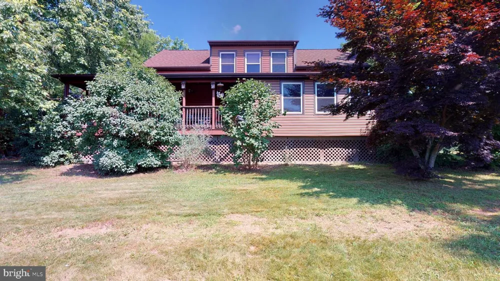 4038 MOUNT OLIVE Rio, WV 26755