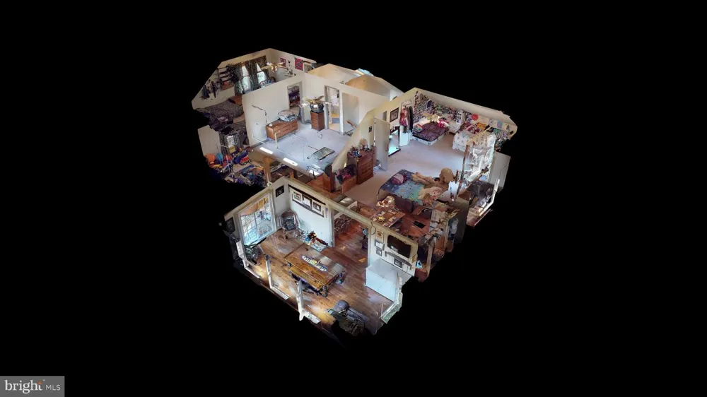 4038 MOUNT OLIVE Rio, WV 26755