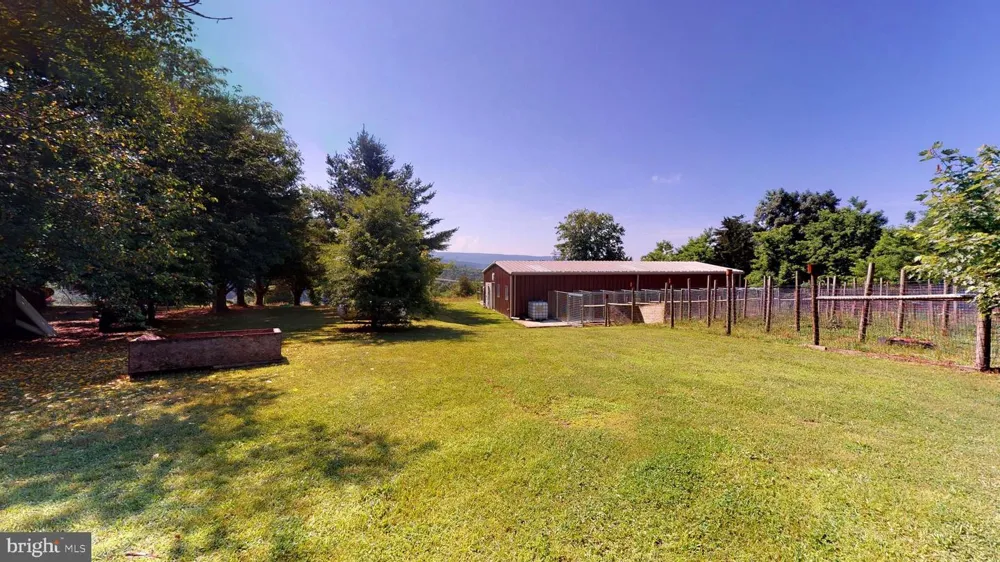 4038 MOUNT OLIVE Rio, WV 26755