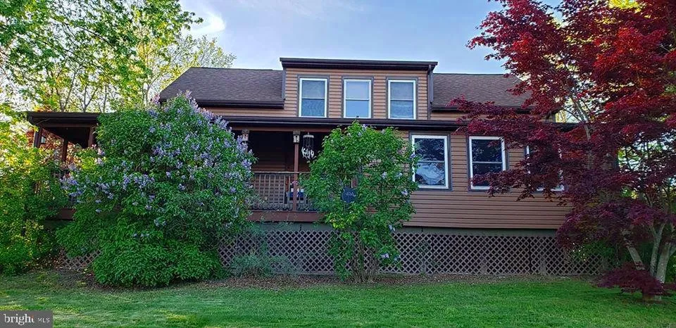 4038 MOUNT OLIVE Rio, WV 26755