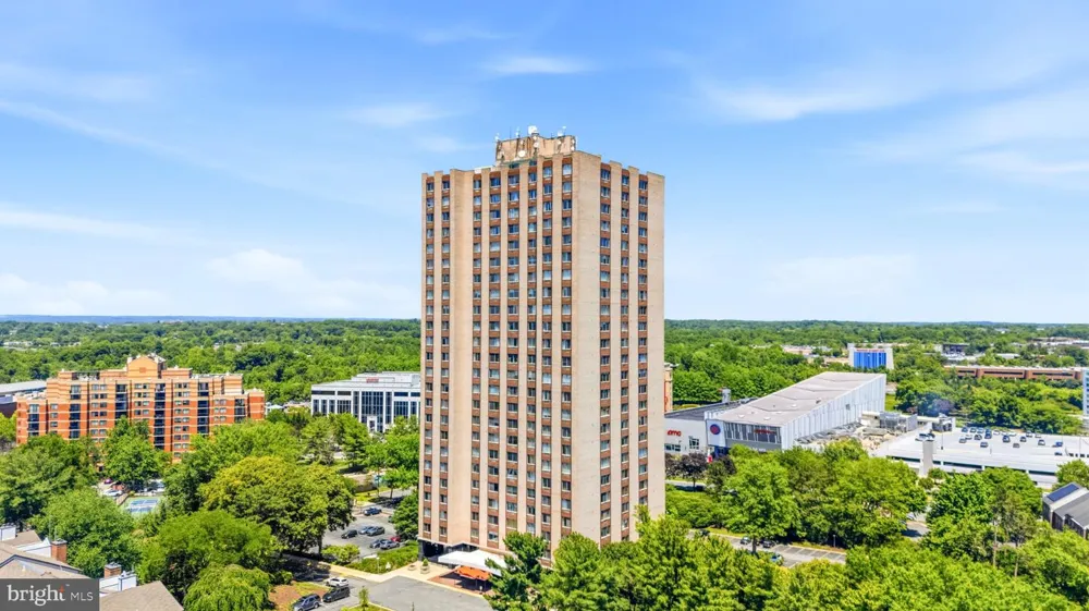 9701 FIELDS ROAD #1008 Gaithersburg, MD 20878
