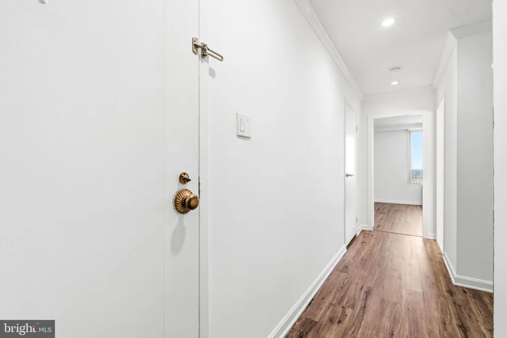 9701 FIELDS ROAD #1008 Gaithersburg, MD 20878