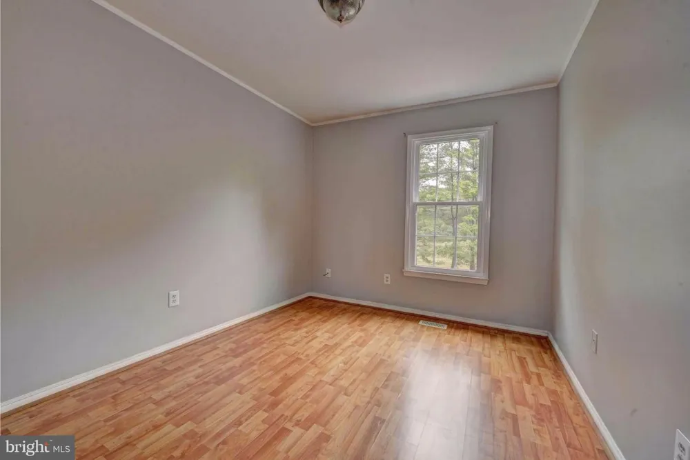 7794 EUCLID WAY Springfield, VA 22153
