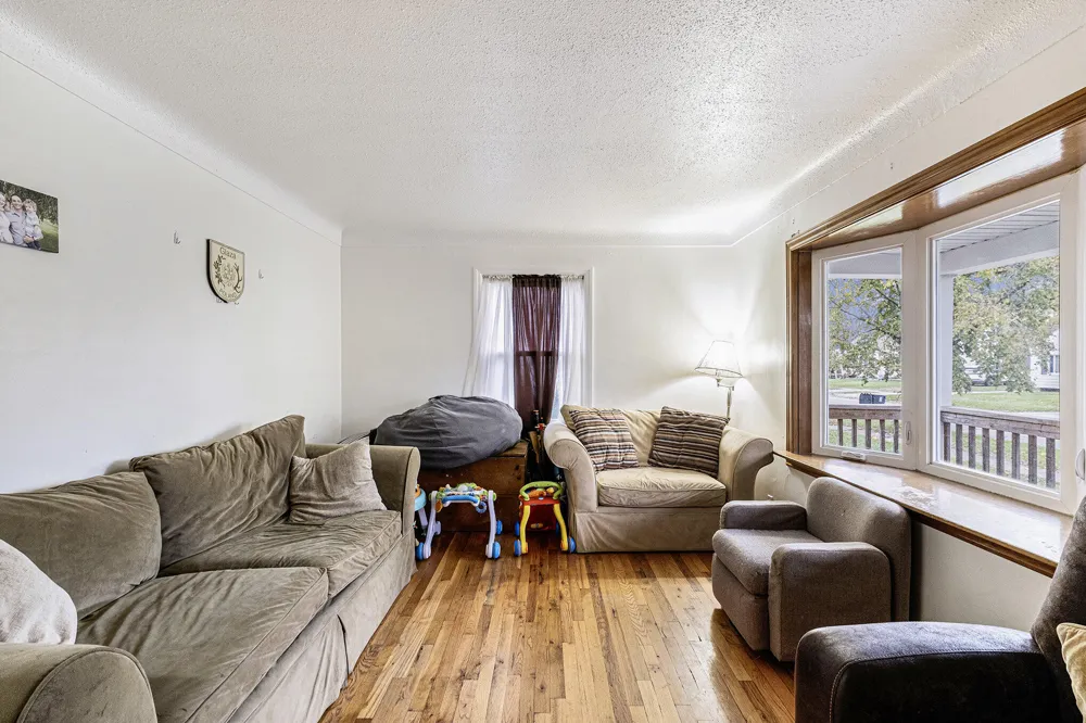 631 Campbell Street Flint, MI 48507