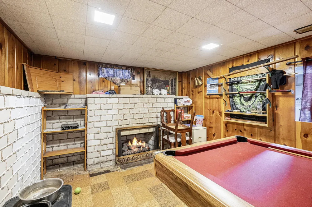 631 Campbell Street Flint, MI 48507