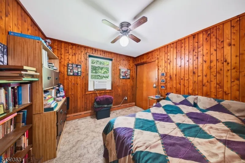 5 Lydecker Pl Middlesex, NJ 08846