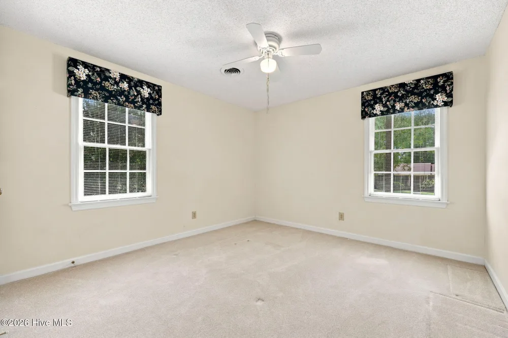 108 Lawson Road Washington, NC 27889