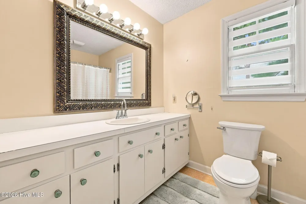 108 Lawson Road Washington, NC 27889
