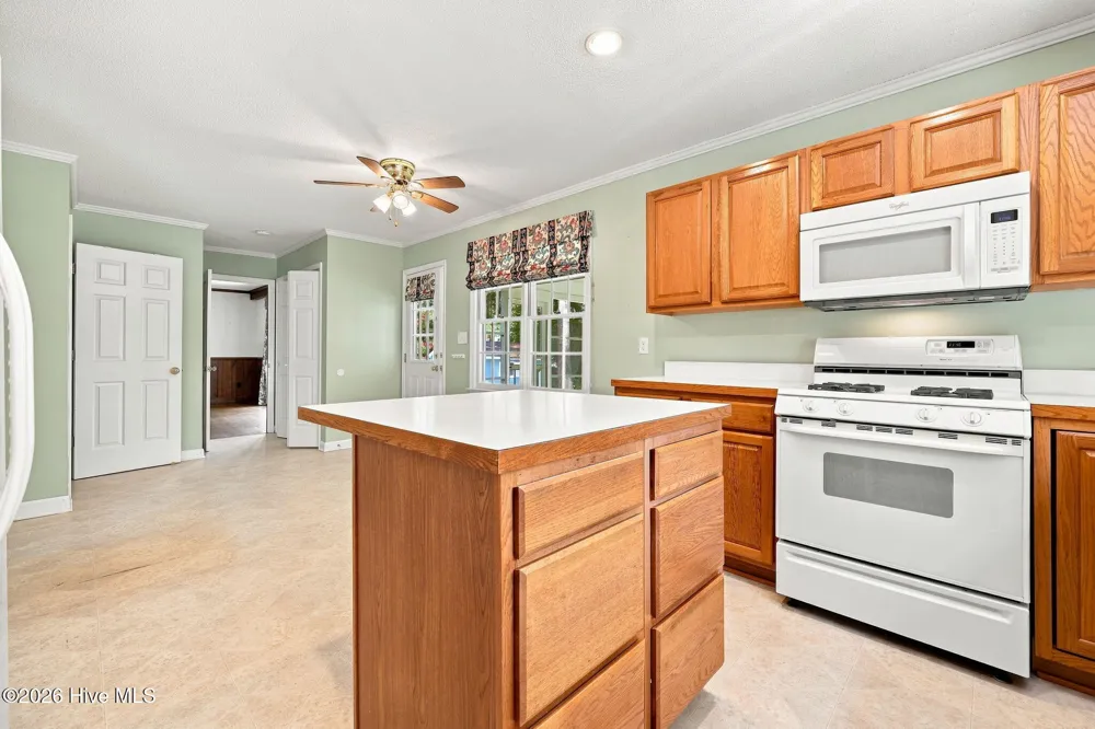 108 Lawson Road Washington, NC 27889