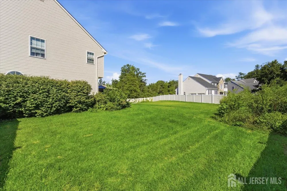 42 Margaret Drive Somerset County, NJ 08873