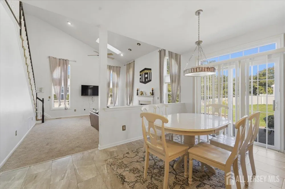 42 Margaret Drive Somerset County, NJ 08873