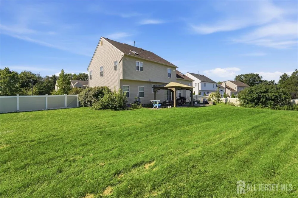 42 Margaret Drive Somerset County, NJ 08873
