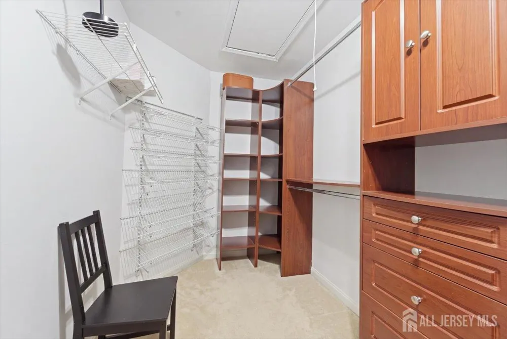 42 Margaret Drive Somerset County, NJ 08873