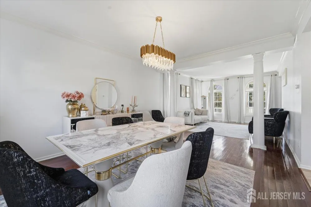 42 Margaret Drive Somerset County, NJ 08873