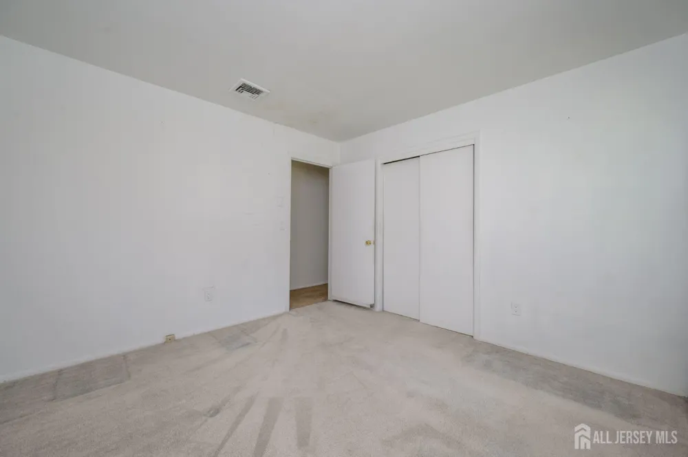 300 Beechmont Street Toms River, NJ 08757