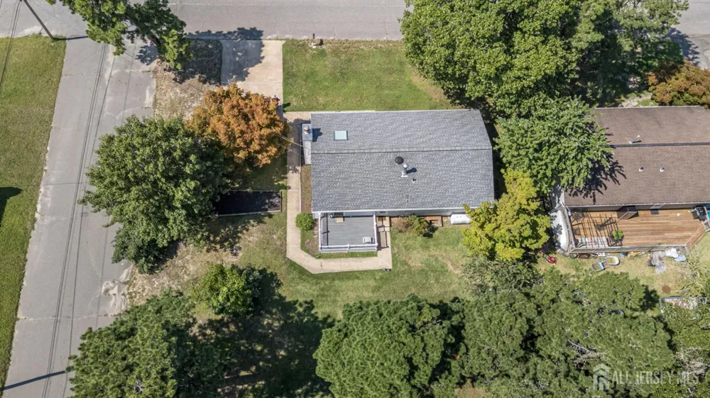 300 Beechmont Street Toms River, NJ 08757