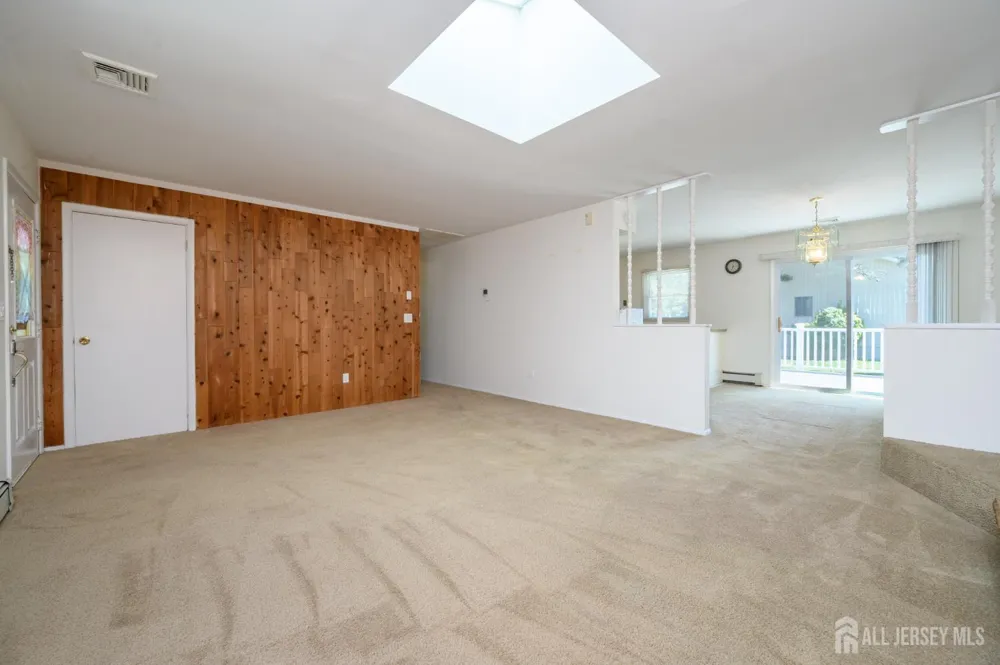 300 Beechmont Street Toms River, NJ 08757
