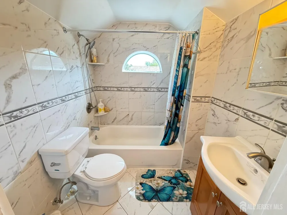 14 Fountain Street East Brunswick, NJ 08816