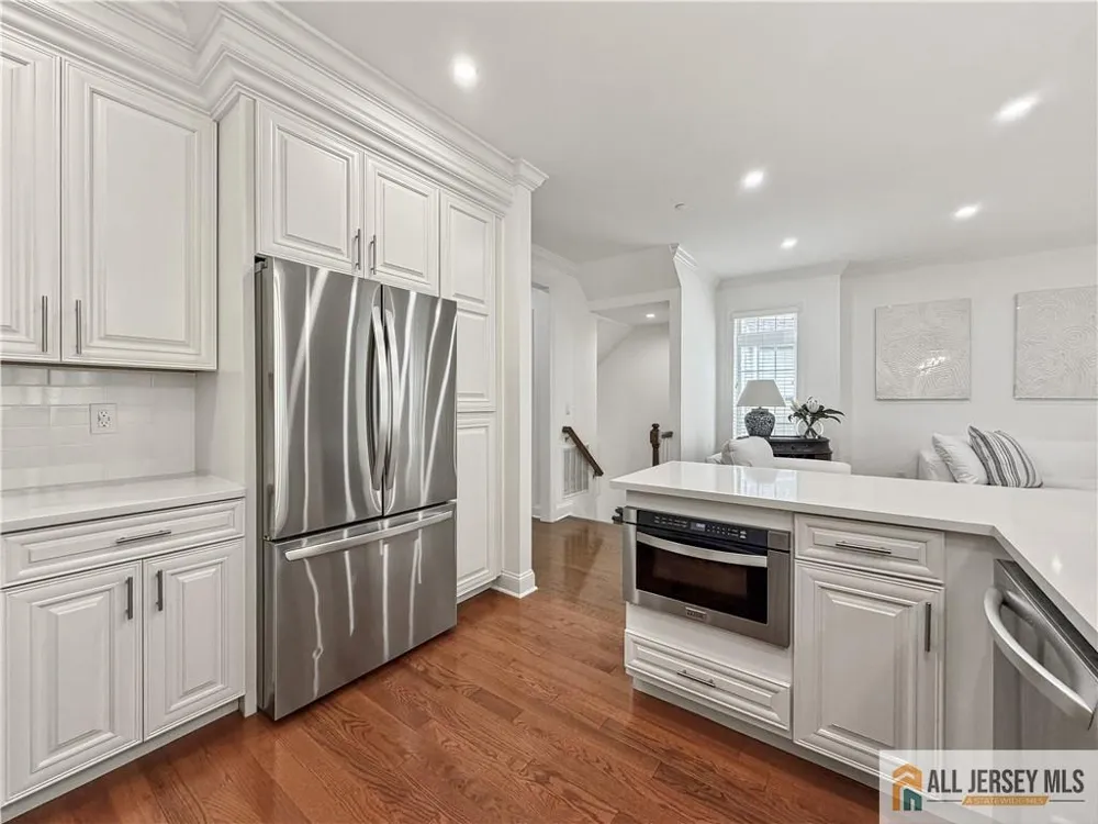 6 Cottrell Court #6 Old Bridge, NJ 08857